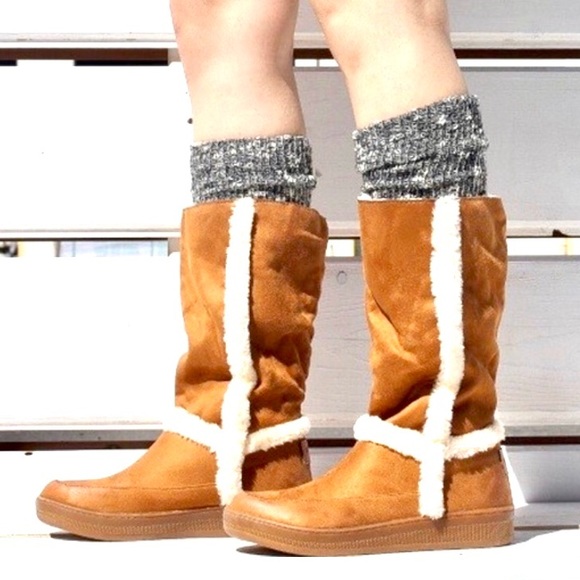 Mi IM SHEARLING BOOT - Picture 1 of 7